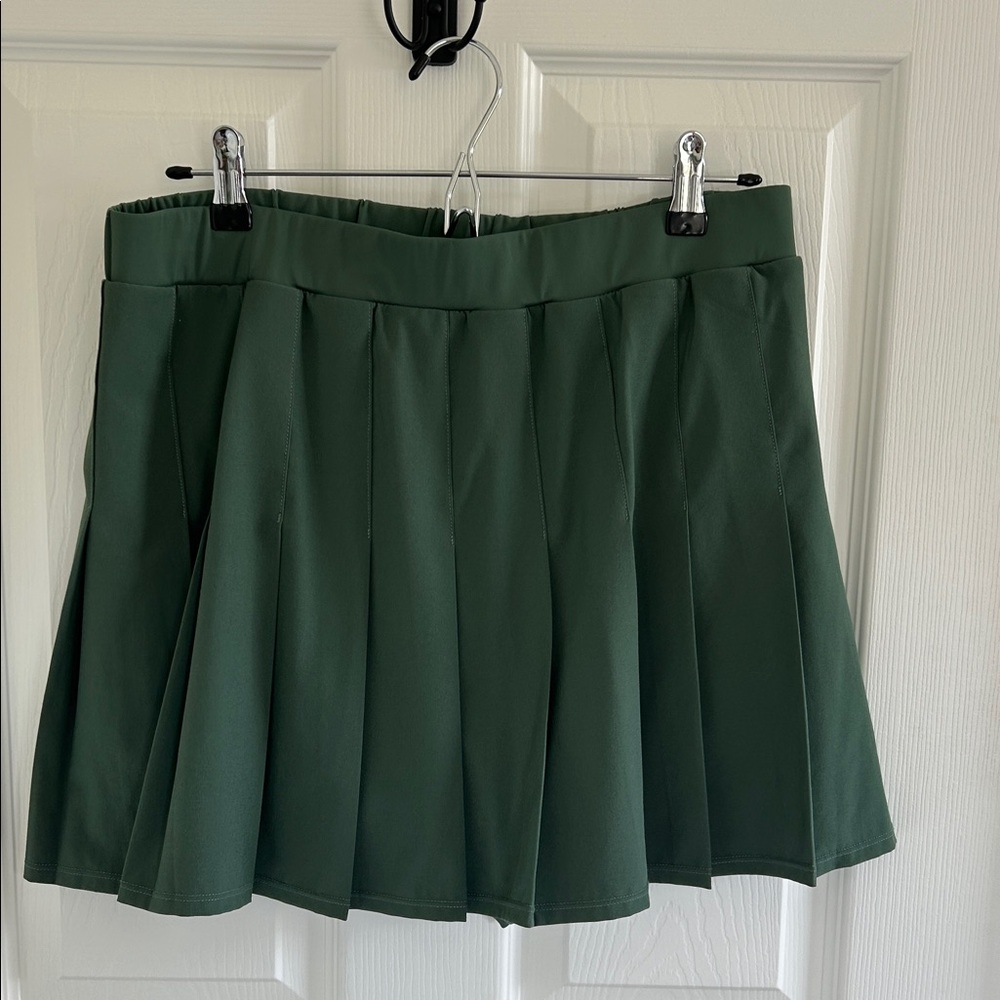 Abercrombie golf skort